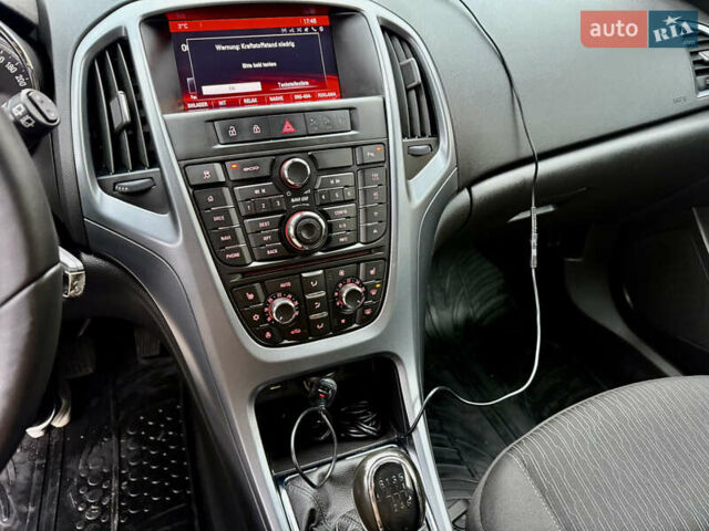 Синий Опель Астра, объемом двигателя 1.6 л и пробегом 228 тыс. км за 7599 $, фото 21 на Automoto.ua