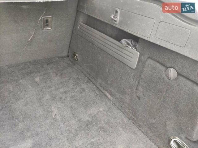 Синий Опель Астра, объемом двигателя 1.69 л и пробегом 225 тыс. км за 7300 $, фото 6 на Automoto.ua