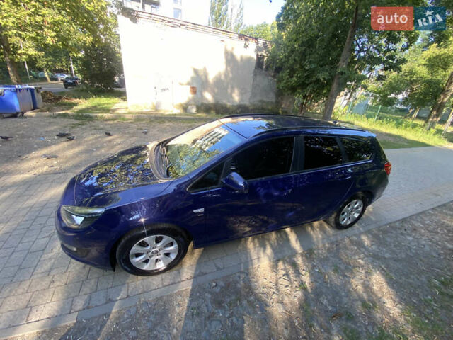 Синий Опель Астра, объемом двигателя 1.69 л и пробегом 270 тыс. км за 8700 $, фото 5 на Automoto.ua