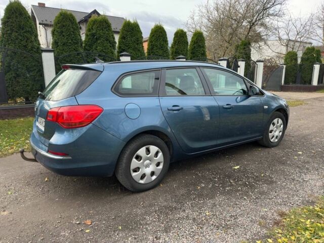 Опель Астра 2015 в Львове на Automoto.ua Синий Опель Астра, объемом двигателя 1.6 л и пробегом 256 тыс. км за 4300 $, фото 5 на Automoto.ua