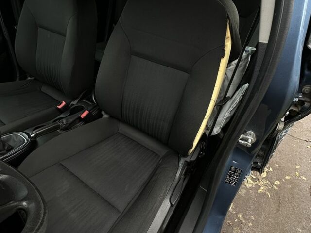 Опель Астра 2015 в Львове на Automoto.ua Синий Опель Астра, объемом двигателя 1.6 л и пробегом 256 тыс. км за 4300 $, фото 16 на Automoto.ua