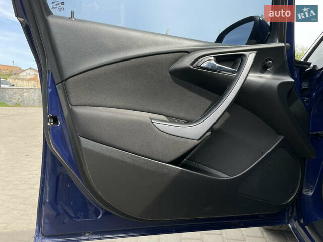 Опель Астра 2015 в Бердичеве на Automoto.ua Синий Опель Астра, объемом двигателя 1.6 л и пробегом 279 тыс. км за 8555 $, фото 23 на Automoto.ua