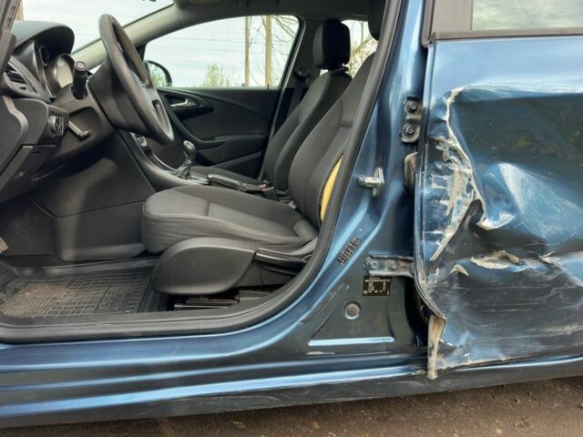 Опель Астра 2015 в Львове на Automoto.ua Синий Опель Астра, объемом двигателя 1.6 л и пробегом 256 тыс. км за 4300 $, фото 10 на Automoto.ua
