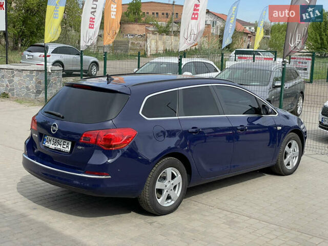 Опель Астра 2015 в Бердичеве на Automoto.ua Синий Опель Астра, объемом двигателя 1.6 л и пробегом 279 тыс. км за 8555 $, фото 14 на Automoto.ua