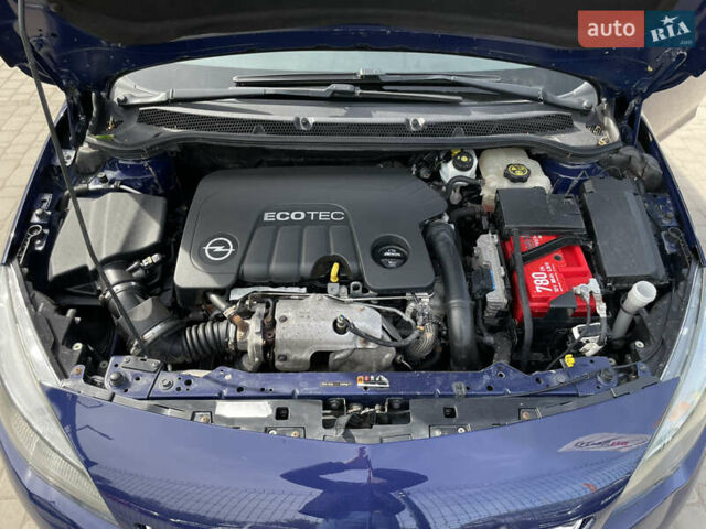 Опель Астра 2015 в Бердичеве на Automoto.ua Синий Опель Астра, объемом двигателя 1.6 л и пробегом 279 тыс. км за 8555 $, фото 56 на Automoto.ua