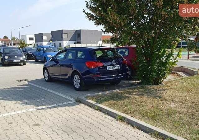 Синий Опель Астра, объемом двигателя 1.6 л и пробегом 219 тыс. км за 8500 $, фото 5 на Automoto.ua