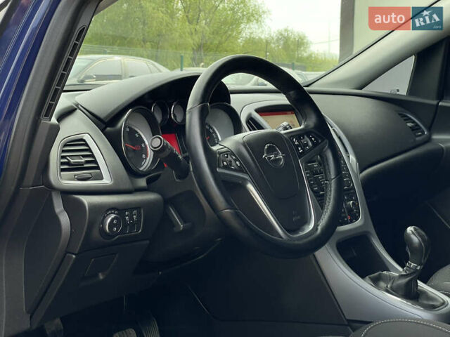 Опель Астра 2015 в Бердичеве на Automoto.ua Синий Опель Астра, объемом двигателя 1.6 л и пробегом 279 тыс. км за 8555 $, фото 24 на Automoto.ua