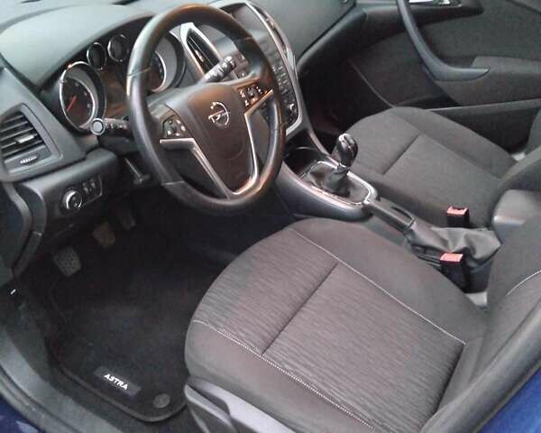 Синий Опель Астра, объемом двигателя 1.6 л и пробегом 219 тыс. км за 8500 $, фото 16 на Automoto.ua