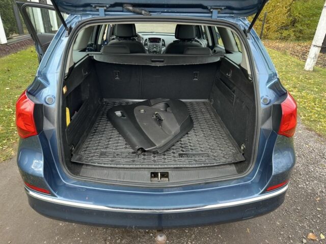 Опель Астра 2015 в Львове на Automoto.ua Синий Опель Астра, объемом двигателя 1.6 л и пробегом 256 тыс. км за 4300 $, фото 12 на Automoto.ua