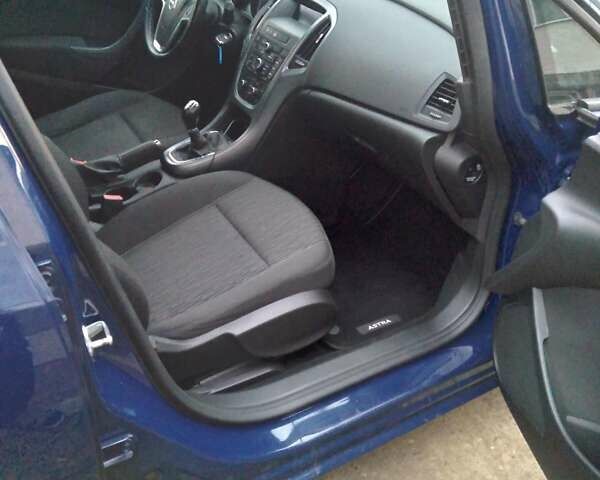 Синий Опель Астра, объемом двигателя 1.6 л и пробегом 219 тыс. км за 8500 $, фото 18 на Automoto.ua