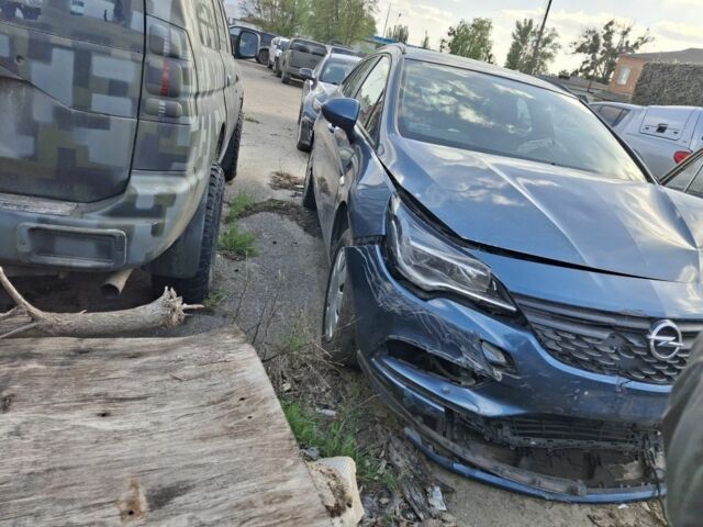 Синий Опель Астра, объемом двигателя 1.6 л и пробегом 250 тыс. км за 3200 $, фото 2 на Automoto.ua