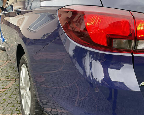 Синій Опель Астра, об'ємом двигуна 1.6 л та пробігом 38 тис. км за 12000 $, фото 17 на Automoto.ua