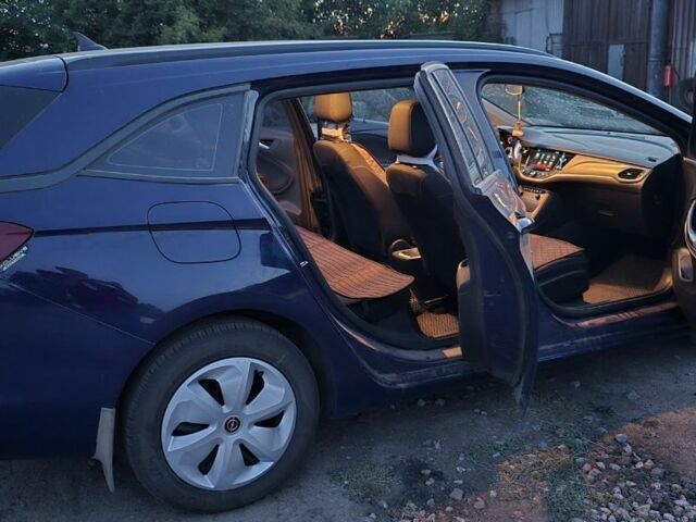 Синій Опель Астра, об'ємом двигуна 1.6 л та пробігом 300 тис. км за 7999 $, фото 4 на Automoto.ua