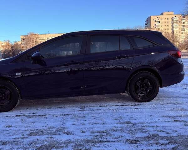 Синій Опель Астра, об'ємом двигуна 1.6 л та пробігом 243 тис. км за 11000 $, фото 4 на Automoto.ua