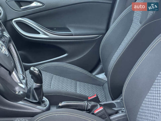 Синій Опель Астра, об'ємом двигуна 1.6 л та пробігом 165 тис. км за 9950 $, фото 113 на Automoto.ua