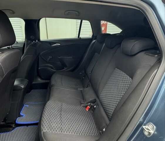 Синій Опель Астра, об'ємом двигуна 1.6 л та пробігом 190 тис. км за 9800 $, фото 6 на Automoto.ua