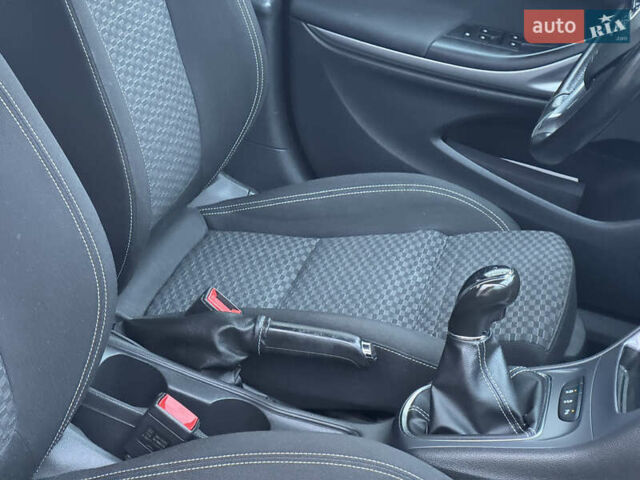 Синій Опель Астра, об'ємом двигуна 1.6 л та пробігом 165 тис. км за 9950 $, фото 84 на Automoto.ua