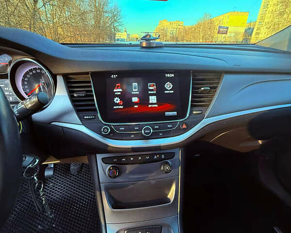 Синій Опель Астра, об'ємом двигуна 1.6 л та пробігом 243 тис. км за 11000 $, фото 16 на Automoto.ua