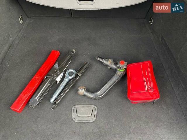 Синій Опель Астра, об'ємом двигуна 1.6 л та пробігом 195 тис. км за 11500 $, фото 29 на Automoto.ua