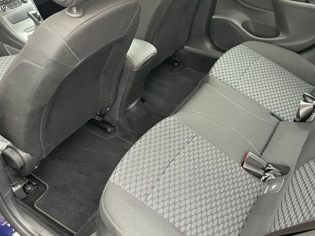 Синій Опель Астра, об'ємом двигуна 1.6 л та пробігом 38 тис. км за 11800 $, фото 7 на Automoto.ua