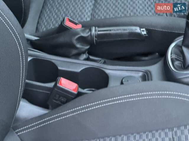 Синій Опель Астра, об'ємом двигуна 1.6 л та пробігом 165 тис. км за 9950 $, фото 93 на Automoto.ua