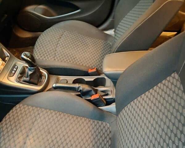 Синий Опель Астра, объемом двигателя 1.6 л и пробегом 274 тыс. км за 13500 $, фото 6 на Automoto.ua