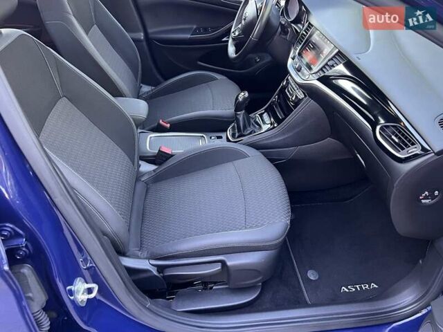 Синий Опель Астра, объемом двигателя 1.6 л и пробегом 180 тыс. км за 12799 $, фото 9 на Automoto.ua