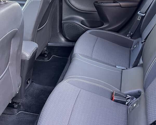 Синий Опель Астра, объемом двигателя 1.6 л и пробегом 180 тыс. км за 12799 $, фото 7 на Automoto.ua