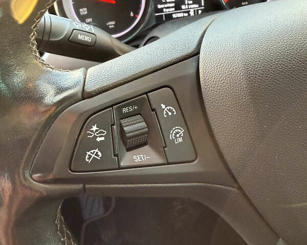 Синий Опель Астра, объемом двигателя 1.5 л и пробегом 157 тыс. км за 12900 $, фото 34 на Automoto.ua