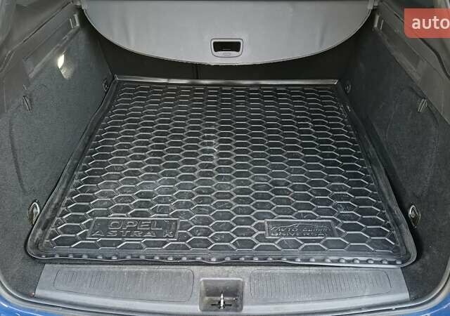 Опель Астра 2020 в Ровно на Automoto.ua Синий Опель Астра, объемом двигателя 1.5 л и пробегом 194 тыс. км за 13200 $, фото 22 на Automoto.ua