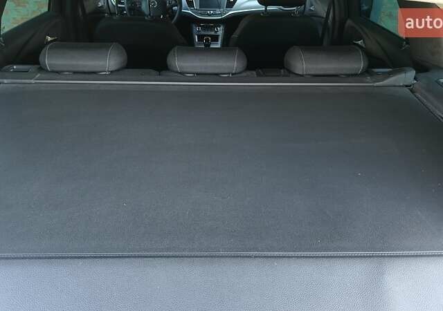 Опель Астра 2020 в Ровно на Automoto.ua Синий Опель Астра, объемом двигателя 1.5 л и пробегом 194 тыс. км за 13200 $, фото 21 на Automoto.ua