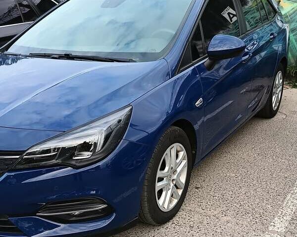 Опель Астра 2020 в Ровно на Automoto.ua Синий Опель Астра, объемом двигателя 1.5 л и пробегом 194 тыс. км за 13200 $, фото 4 на Automoto.ua