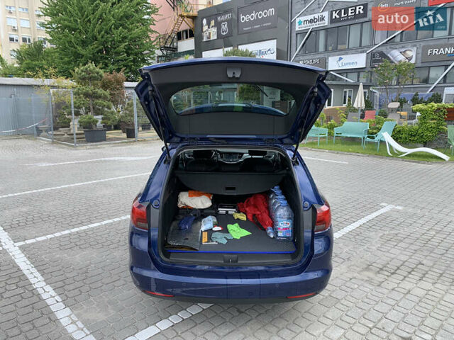 Синий Опель Астра, объемом двигателя 1.5 л и пробегом 150 тыс. км за 14500 $, фото 10 на Automoto.ua