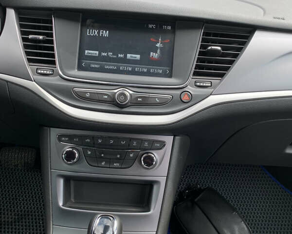 Синий Опель Астра, объемом двигателя 1.5 л и пробегом 150 тыс. км за 14500 $, фото 15 на Automoto.ua