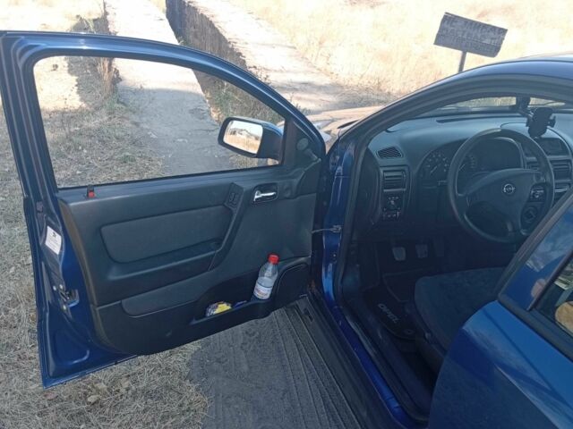 Синій Опель Астра, об'ємом двигуна 1.6 л та пробігом 275 тис. км за 2500 $, фото 7 на Automoto.ua