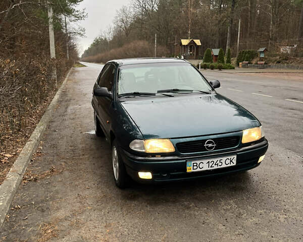 Зелений Опель Астра, об'ємом двигуна 1.7 л та пробігом 417 тис. км за 2500 $, фото 11 на Automoto.ua