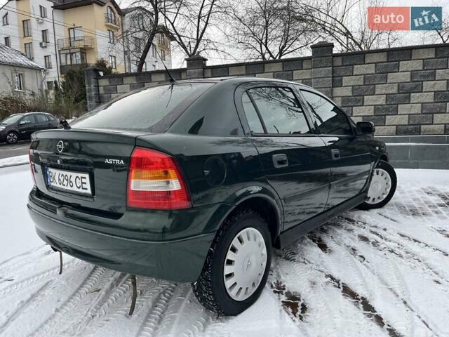 Зелений Опель Астра, об'ємом двигуна 1.4 л та пробігом 325 тис. км за 2350 $, фото 2 на Automoto.ua