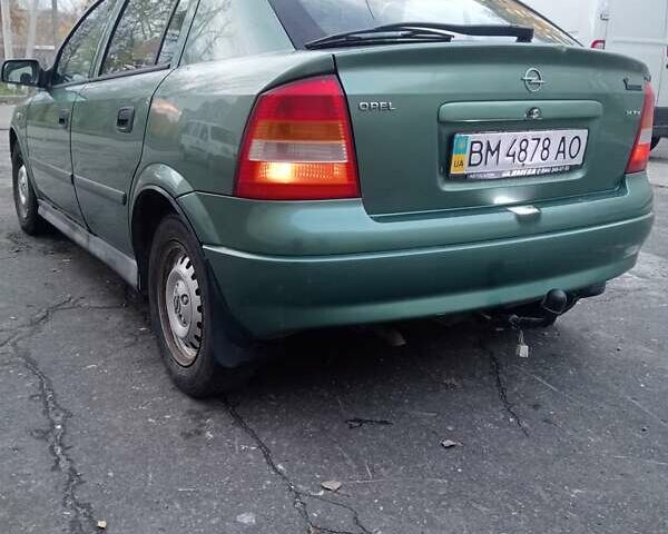 Зелений Опель Астра, об'ємом двигуна 1.39 л та пробігом 411 тис. км за 1750 $, фото 4 на Automoto.ua