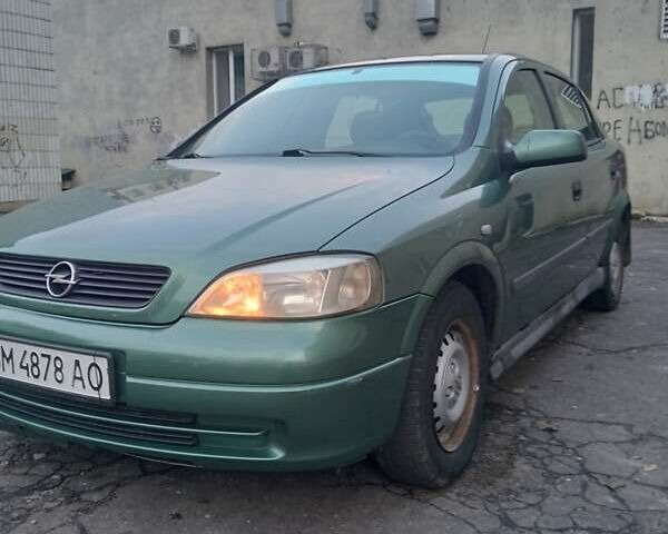 Зелений Опель Астра, об'ємом двигуна 1.39 л та пробігом 411 тис. км за 1750 $, фото 2 на Automoto.ua