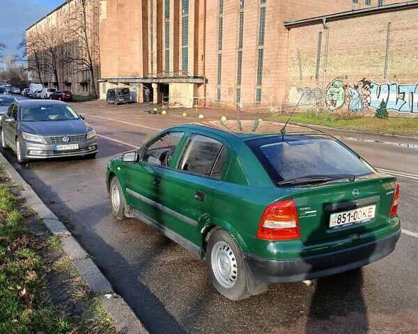 Зеленый Опель Астра, объемом двигателя 1.2 л и пробегом 84 тыс. км за 3000 $, фото 11 на Automoto.ua