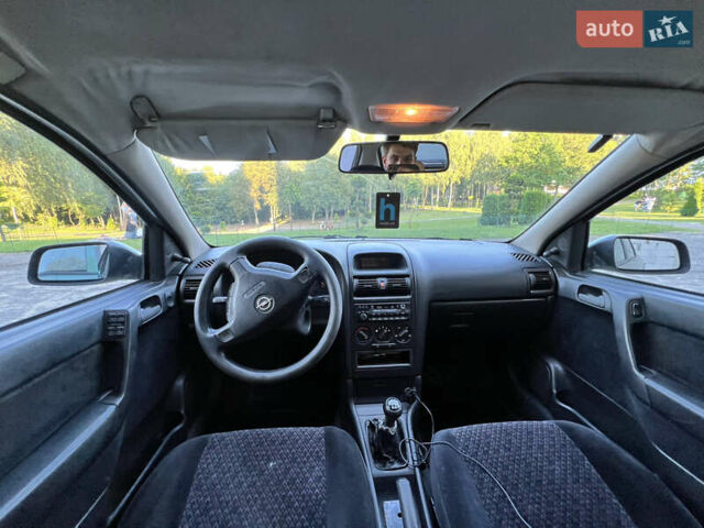 Зеленый Опель Астра, объемом двигателя 1.6 л и пробегом 205 тыс. км за 2500 $, фото 11 на Automoto.ua