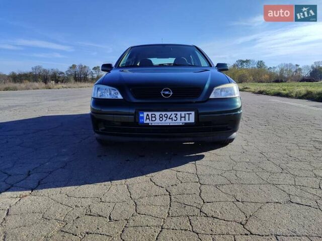 Зеленый Опель Астра, объемом двигателя 1.6 л и пробегом 211 тыс. км за 4300 $, фото 2 на Automoto.ua