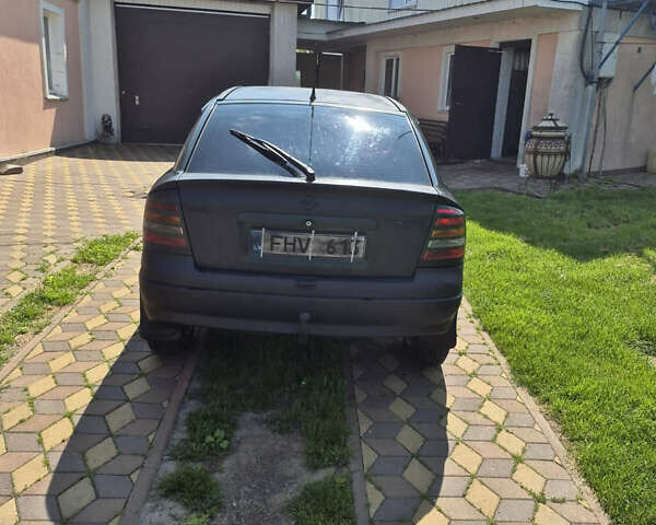 Зеленый Опель Астра, объемом двигателя 2 л и пробегом 425 тыс. км за 1950 $, фото 2 на Automoto.ua