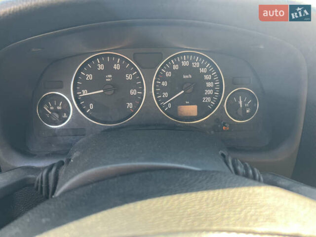 Зеленый Опель Астра, объемом двигателя 1.6 л и пробегом 350 тыс. км за 2300 $, фото 17 на Automoto.ua