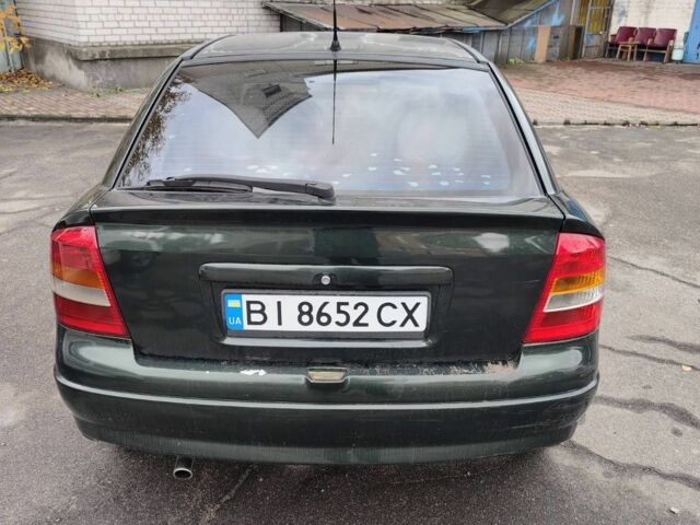 Зеленый Опель Астра, объемом двигателя 1.6 л и пробегом 300 тыс. км за 1100 $, фото 3 на Automoto.ua