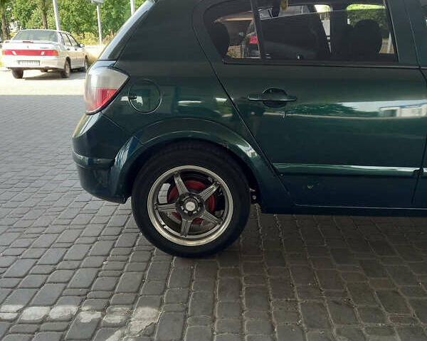 Зеленый Опель Астра, объемом двигателя 1.6 л и пробегом 176 тыс. км за 4500 $, фото 9 на Automoto.ua