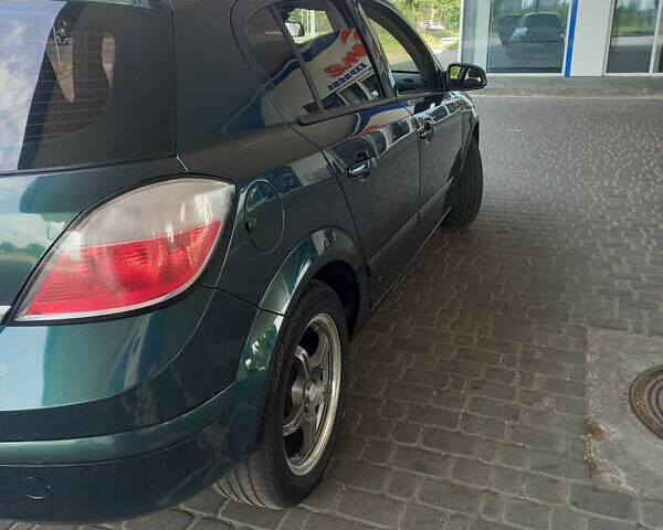 Зеленый Опель Астра, объемом двигателя 1.6 л и пробегом 176 тыс. км за 4500 $, фото 8 на Automoto.ua