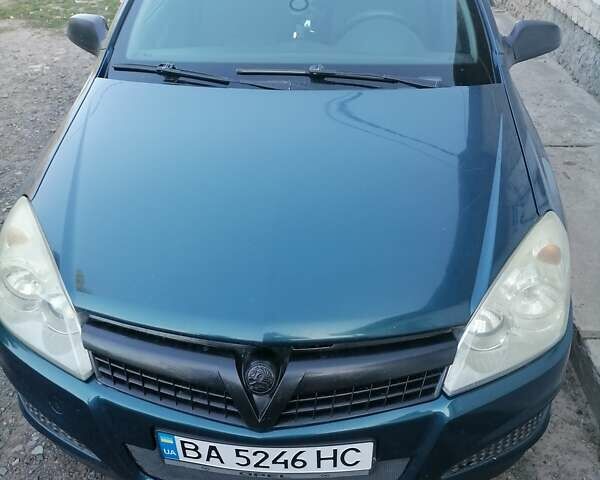 Зеленый Опель Астра, объемом двигателя 1.6 л и пробегом 243 тыс. км за 4500 $, фото 4 на Automoto.ua