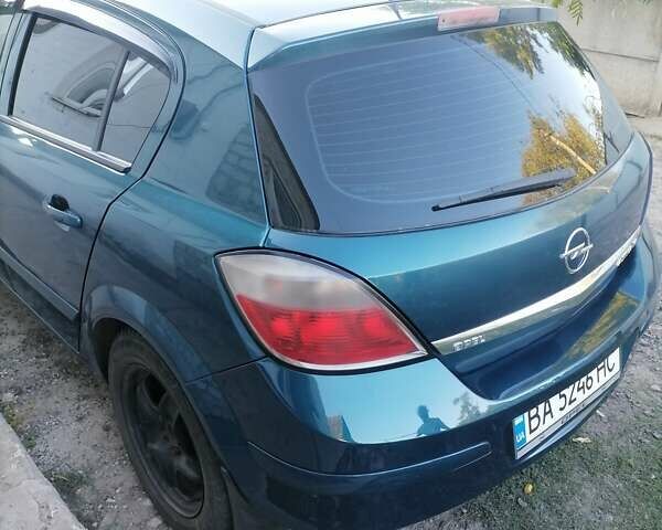 Зеленый Опель Астра, объемом двигателя 1.6 л и пробегом 243 тыс. км за 4500 $, фото 3 на Automoto.ua