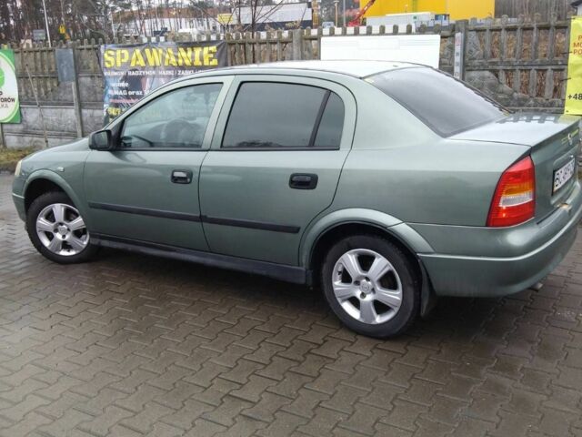 Зеленый Опель Астра, объемом двигателя 0 л и пробегом 127 тыс. км за 3000 $, фото 2 на Automoto.ua